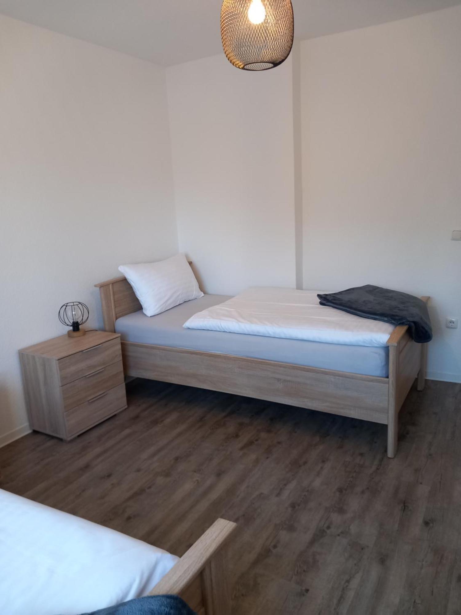 City Apartment Duisburg 2#Netflix &Wlan &Kingsize Bett & Kaffee Maschine & Central & 500M Innenhafen & 2 Min U Bahn Luaran gambar